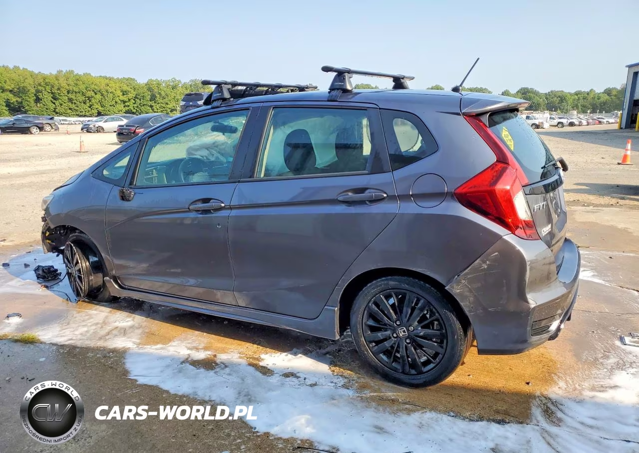 2018 Honda Fit Sport VIN:3HGGK5H63JM700609 - 2