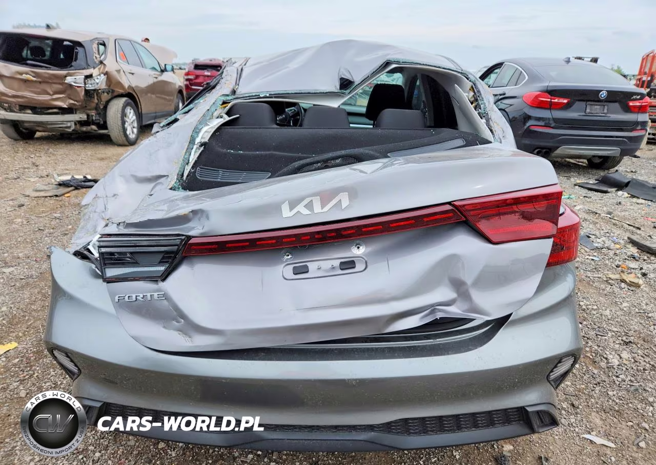 2024 Kia Forte Lxs VIN:3KPF24AD2RE726007 - 6