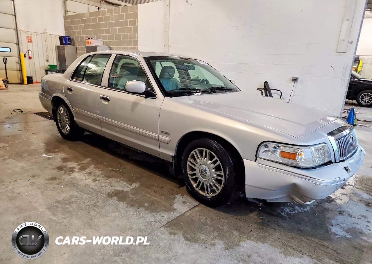 2010 Mercury Grand Marquis Ls VIN:2MEBM7FV8AX600789 - 4