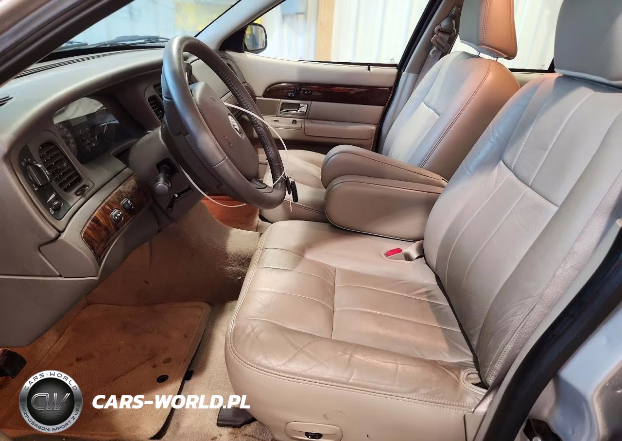 2010 Mercury Grand Marquis Ls VIN:2MEBM7FV8AX600789 - 7