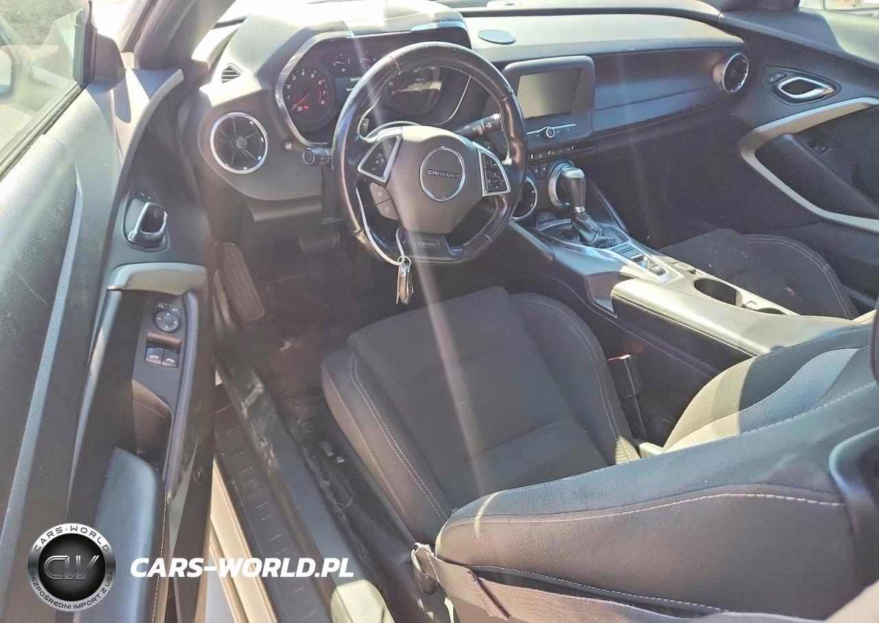 2017 Chevrolet Camaro Lt VIN:1G1FB1RX3H0150988 - 8