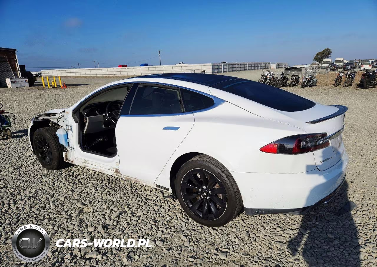 2015 Tesla Model S 85D VIN:5YJSA1H26FFP78010 - 2