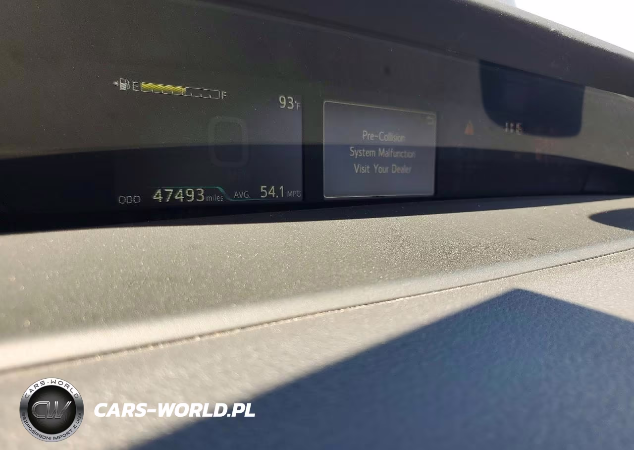 2022 Toyota Prius Xle VIN:JTDKAMFU3N3163626 - 9