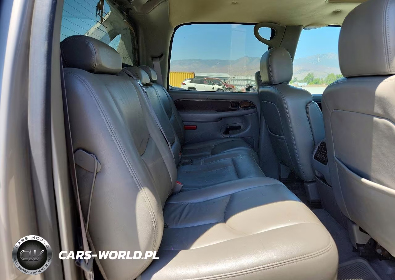 2019 Chevrolet Avalanche C1500 VIN:3GNEC12Z45G172783 - 10