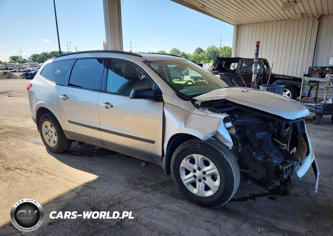 2011 Chevrolet Traverse Ls VIN:1GNKRFED5BJ375691 - 4