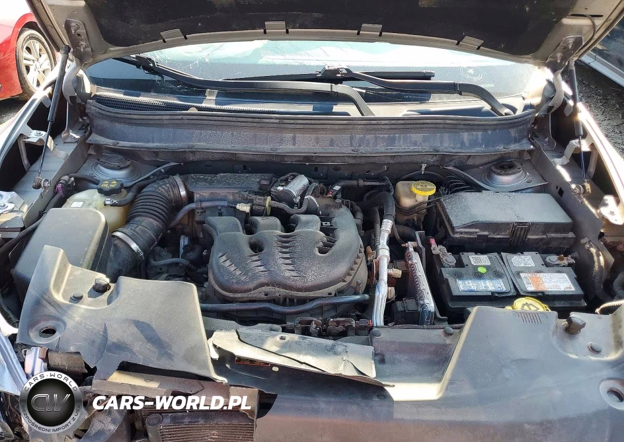 2014 Jeep Cherokee Latitude VIN:1C4PJMCS8EW211449 - 12