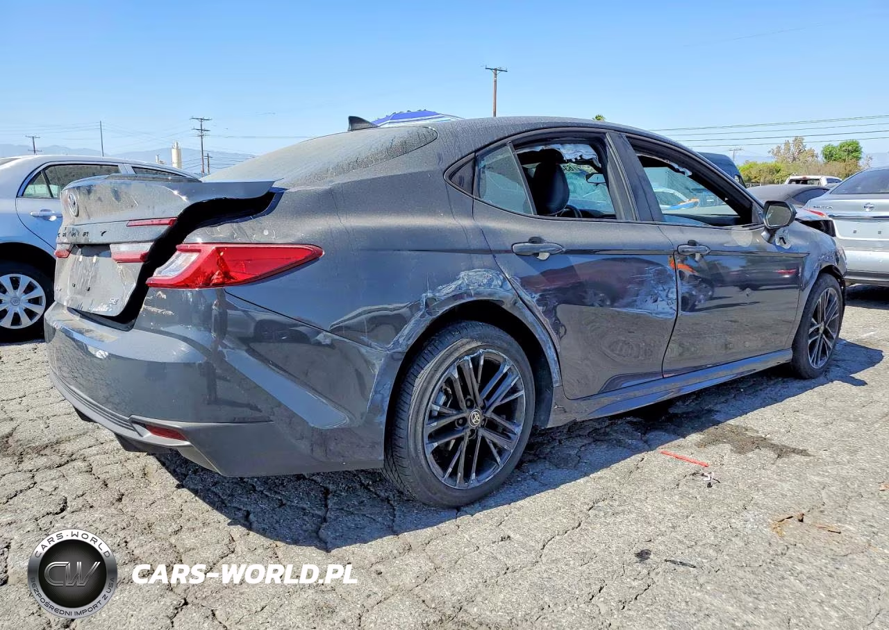 2025 Toyota Camry Se VIN:4T1DAACK2SU169137 - 3