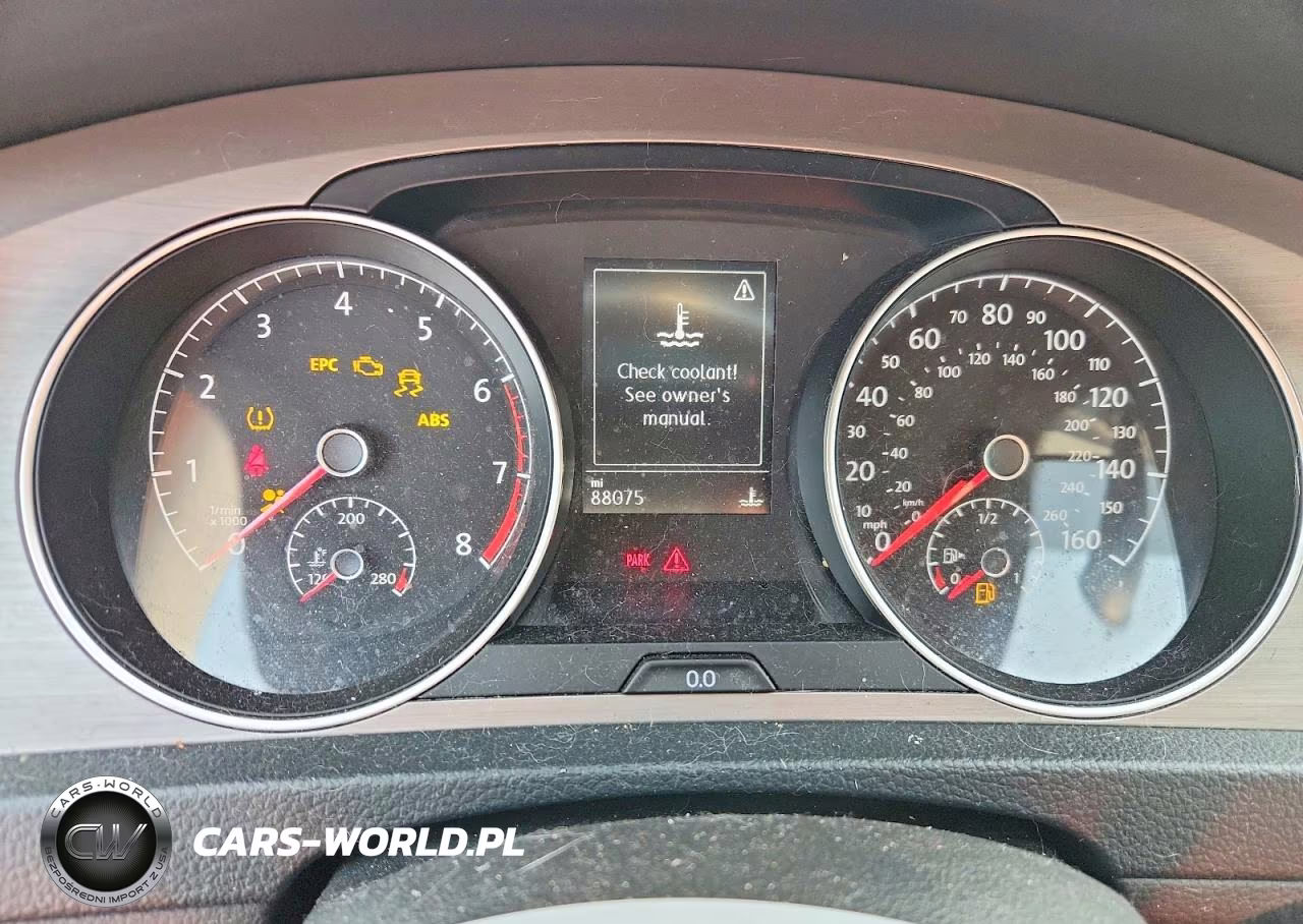 2015 Volkswagen Golf VIN:3VW217AUXFM031646 - 9