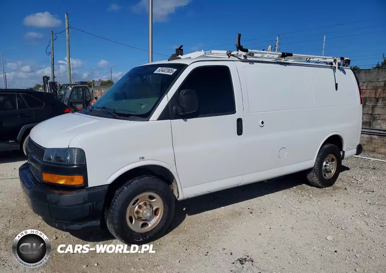 2019 Chev Express G2500