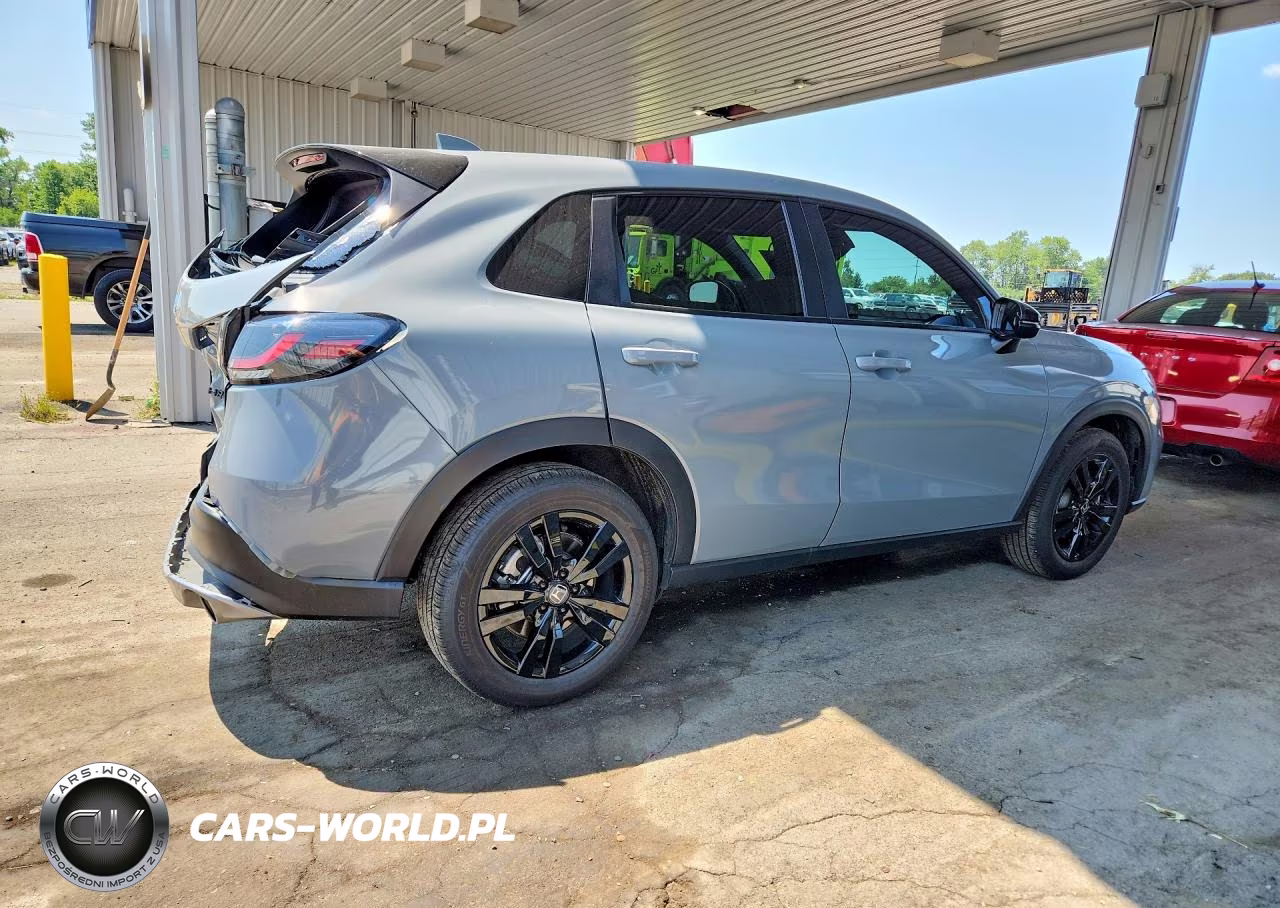 2026 Honda Hr-V Sport VIN:3CZRZ2H50TM752897 - 3