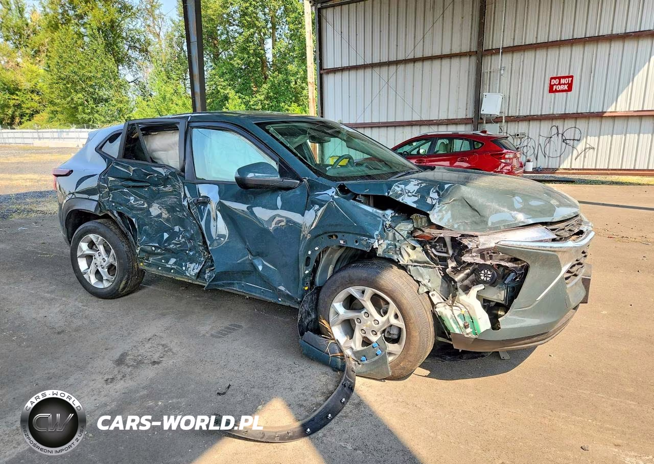 2025 Chevrolet Trax Ls VIN:KL77LFEP2SC274538 - 4