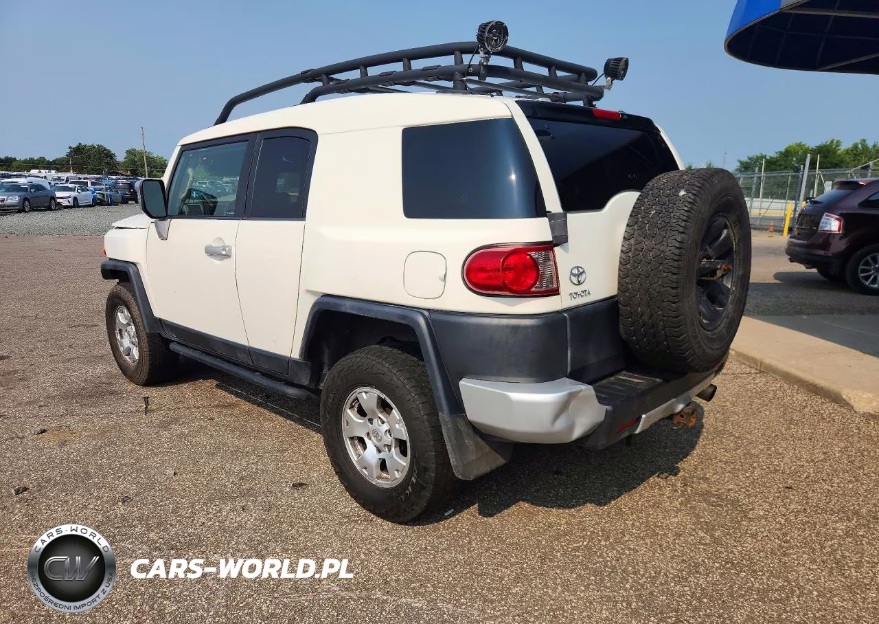 2011 Toyota Fj Cruiser Base VIN:JTEBU4BF5BK108249 - 2