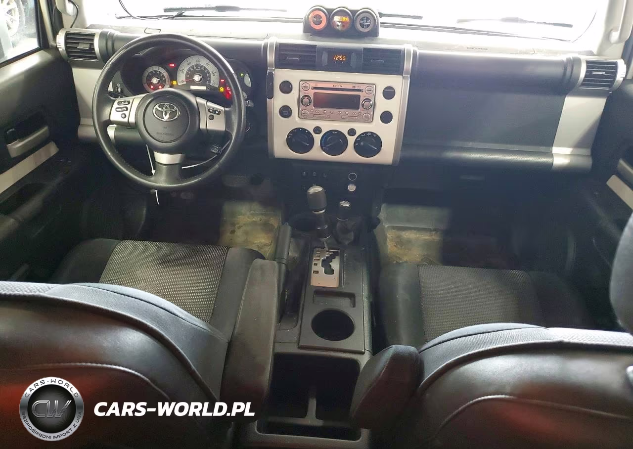 2011 Toyota Fj Cruiser Base VIN:JTEBU4BF5BK108249 - 8