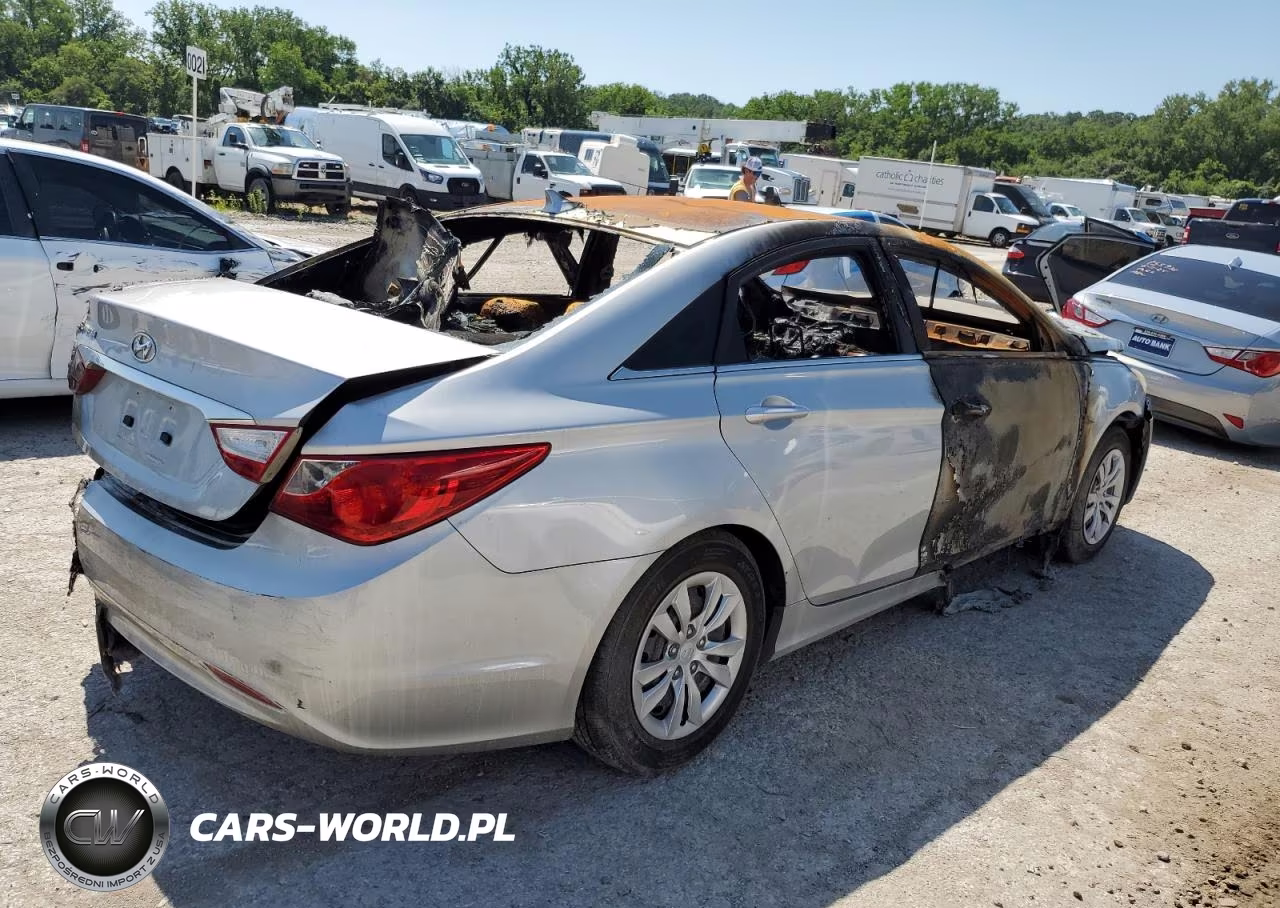 2011 Hyundai Sonata Gls VIN:5NPEB4AC1BH063159 - 3