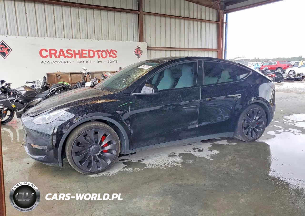 2024 Tesla Model Y – zdjęcie 1 z 14