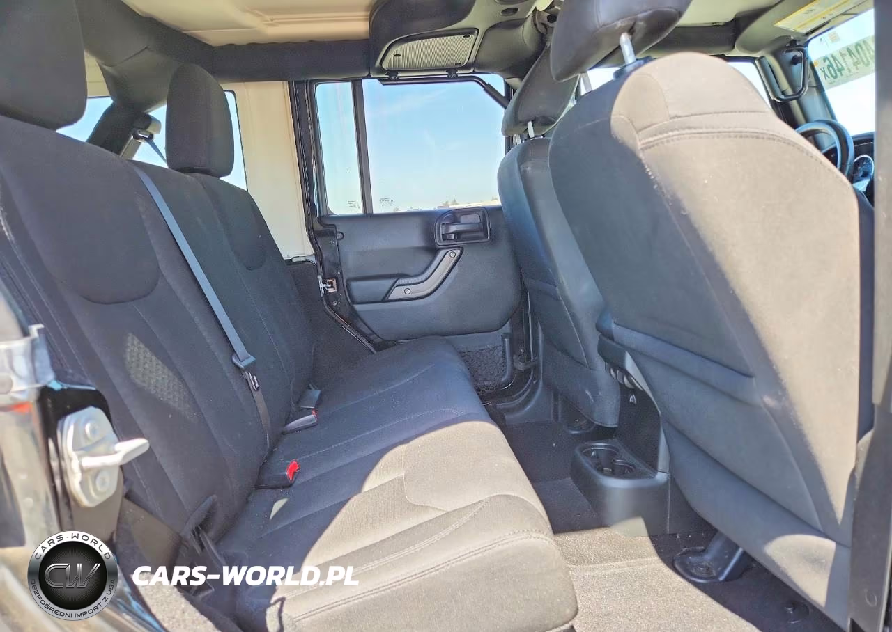 2017 Jeep Wrangler Unlimited Sport VIN:1C4BJWDG4HL529266 - 11