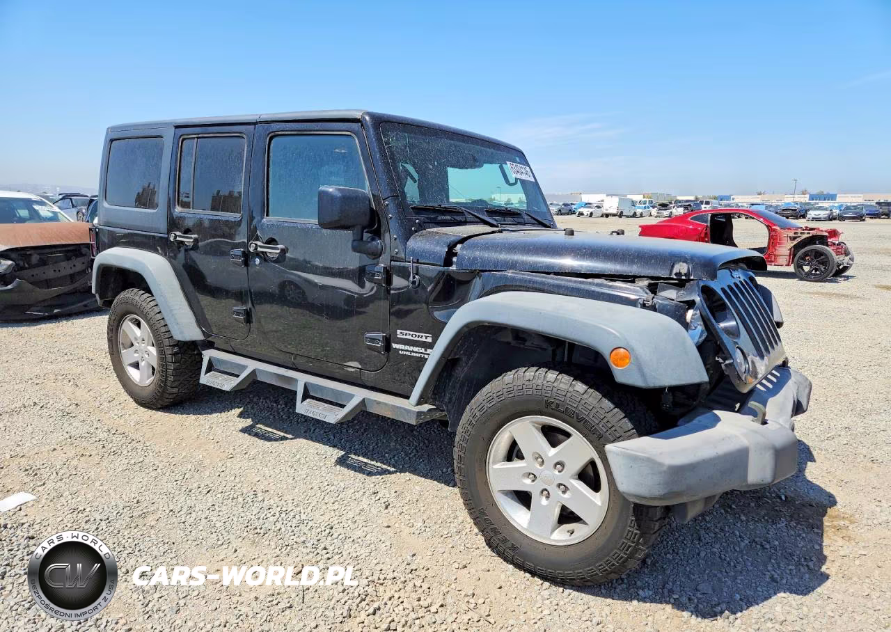 2017 Jeep Wrangler Unlimited Sport VIN:1C4BJWDG4HL529266 - 4