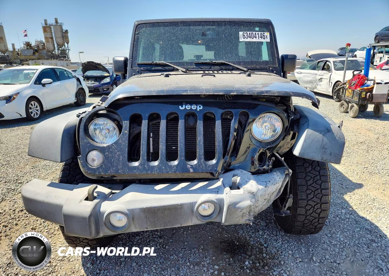 2017 Jeep Wrangler Unlimited Sport VIN:1C4BJWDG4HL529266 - 5