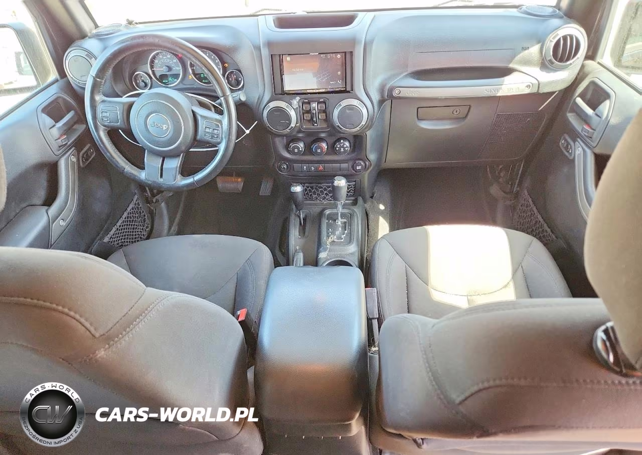 2017 Jeep Wrangler Unlimited Sport VIN:1C4BJWDG4HL529266 - 8