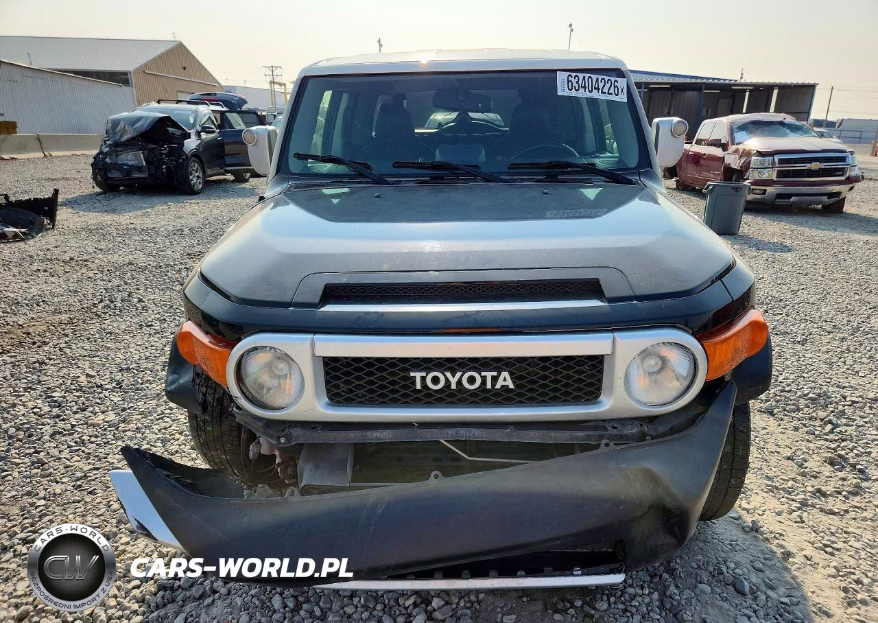 2013 Toyota Fj Cruiser Base VIN:JTEBU4BF2DK150056 - 5