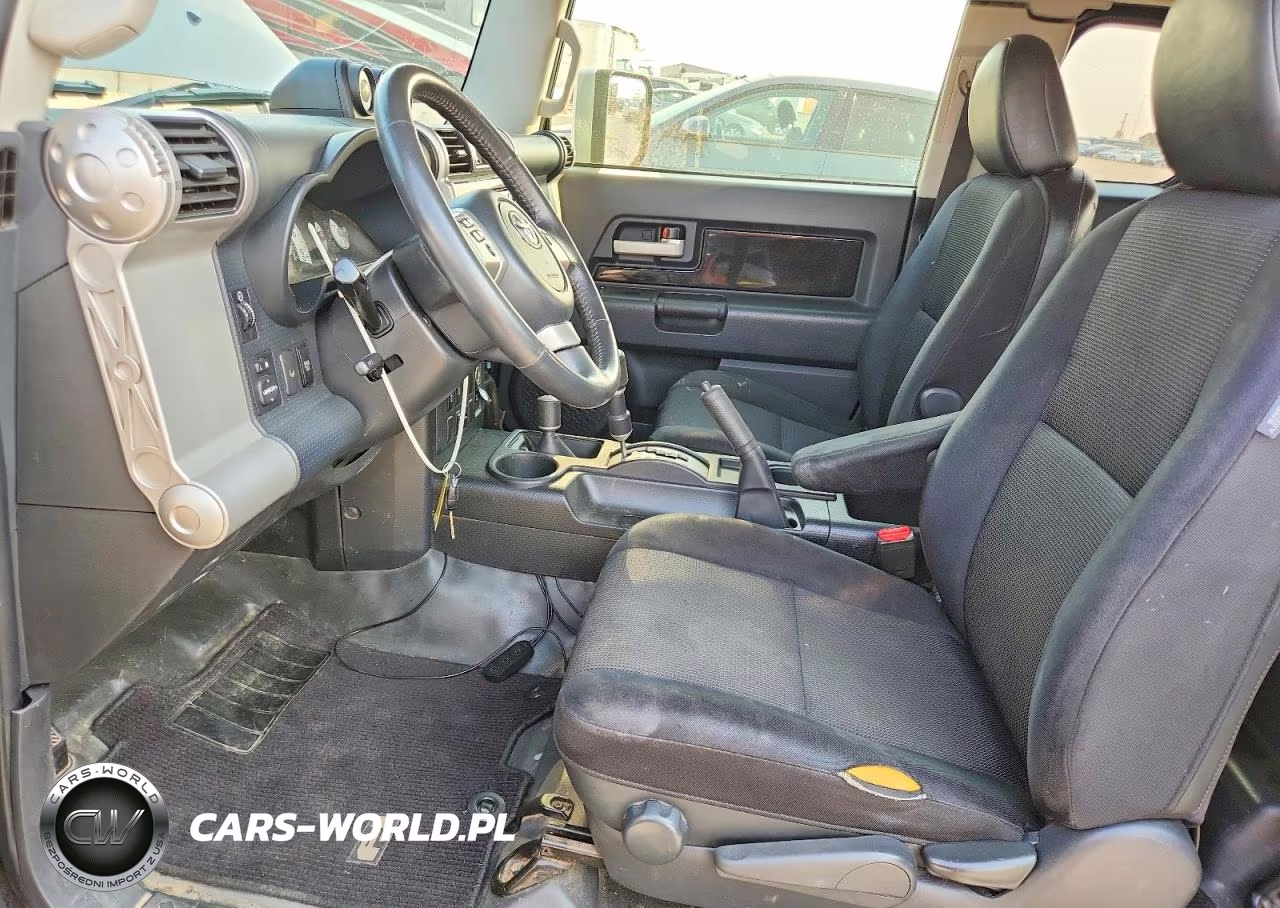 2013 Toyota Fj Cruiser Base VIN:JTEBU4BF2DK150056 - 7