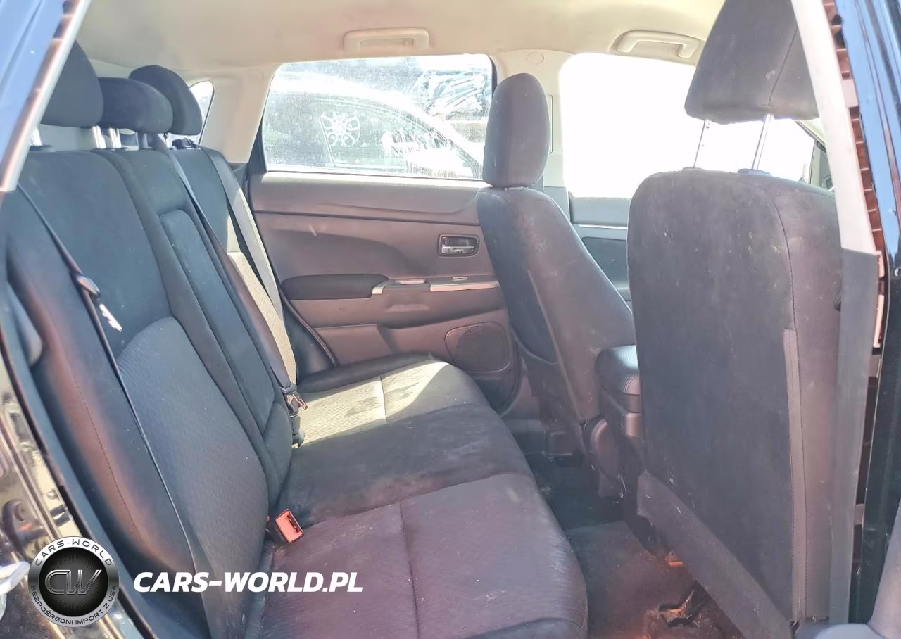 2019 Mitsubishi Outlander Sport Es VIN:JA4AP3AU3KU003158 - 11
