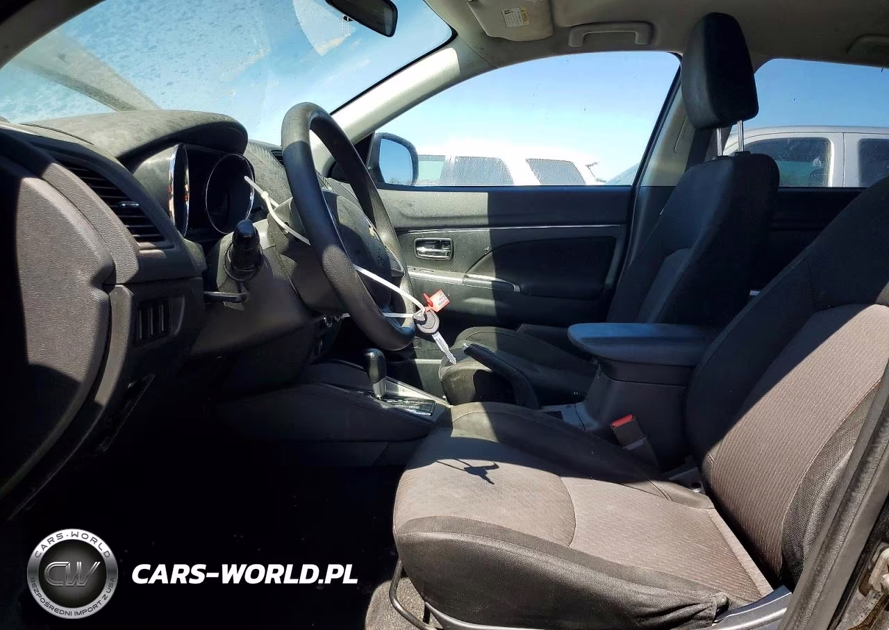2019 Mitsubishi Outlander Sport Es VIN:JA4AP3AU3KU003158 - 7