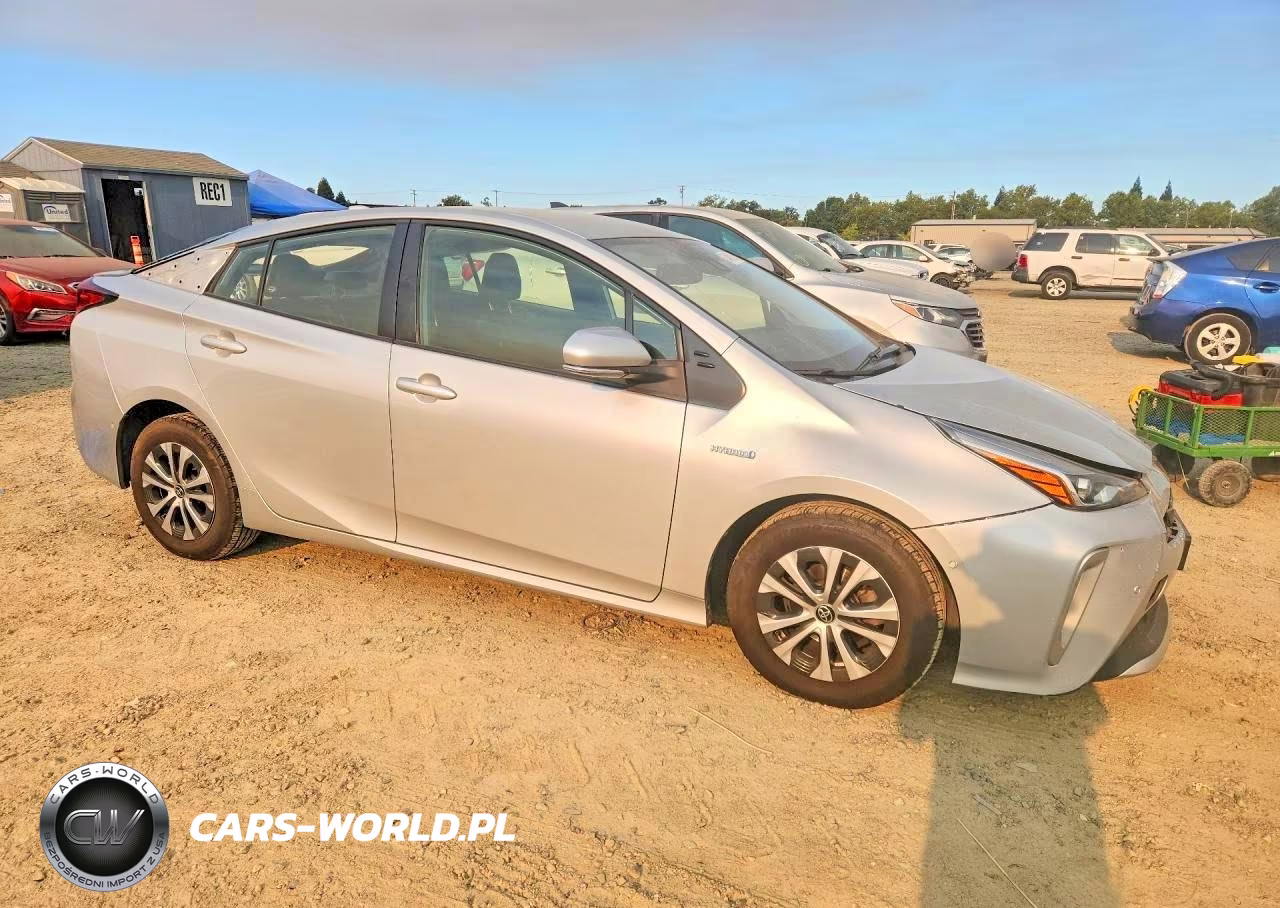2021 Toyota Prius Xle Awd-E VIN:JTDL9MFU8M3030159 - 4