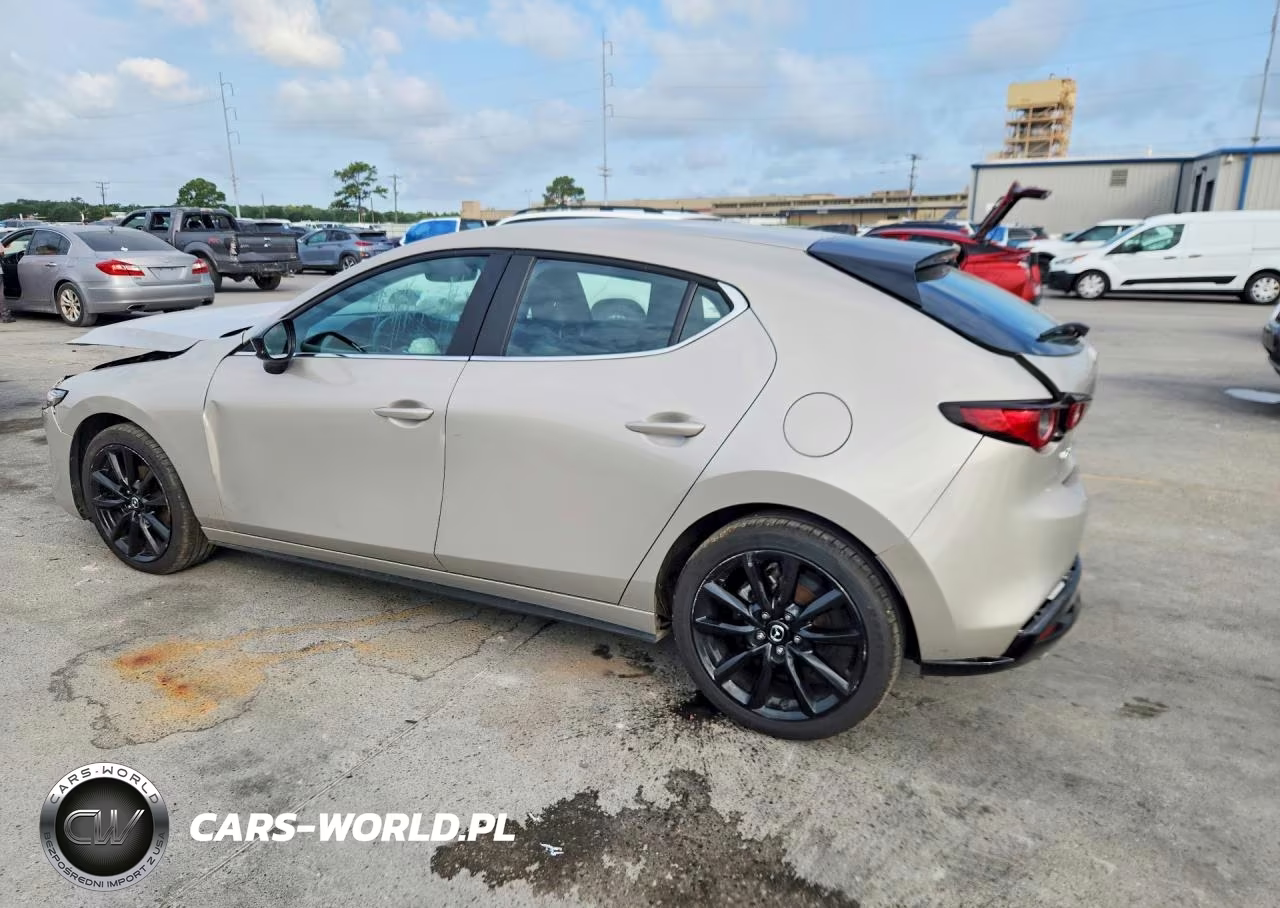 2024 Mazda 3 Select Sport VIN:JM1BPAKM7R1713124 - 2
