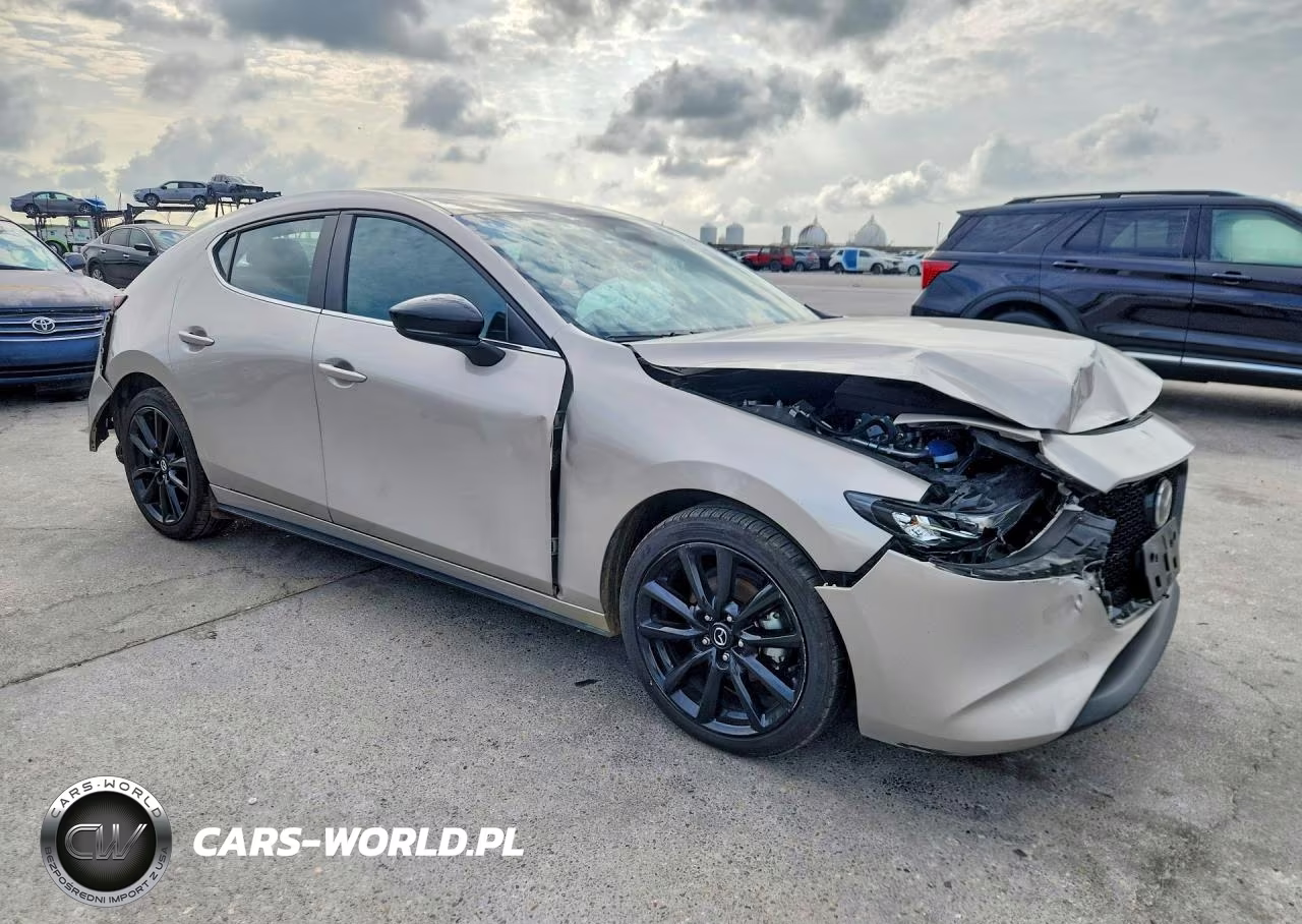 2024 Mazda 3 Select Sport VIN:JM1BPAKM7R1713124 - 4