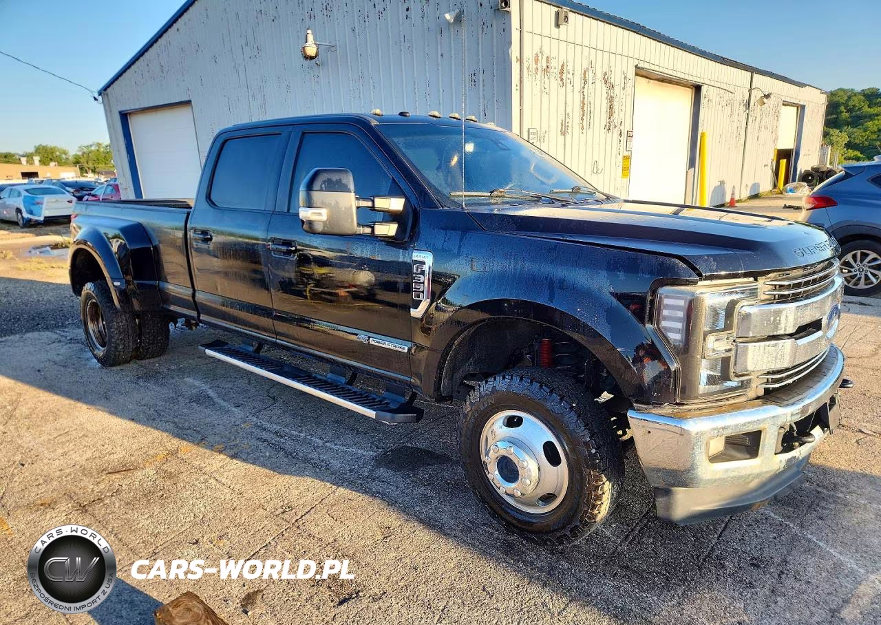 FORD F350 SUPER VIN:1FT8W3DT3JEB95863 - 4