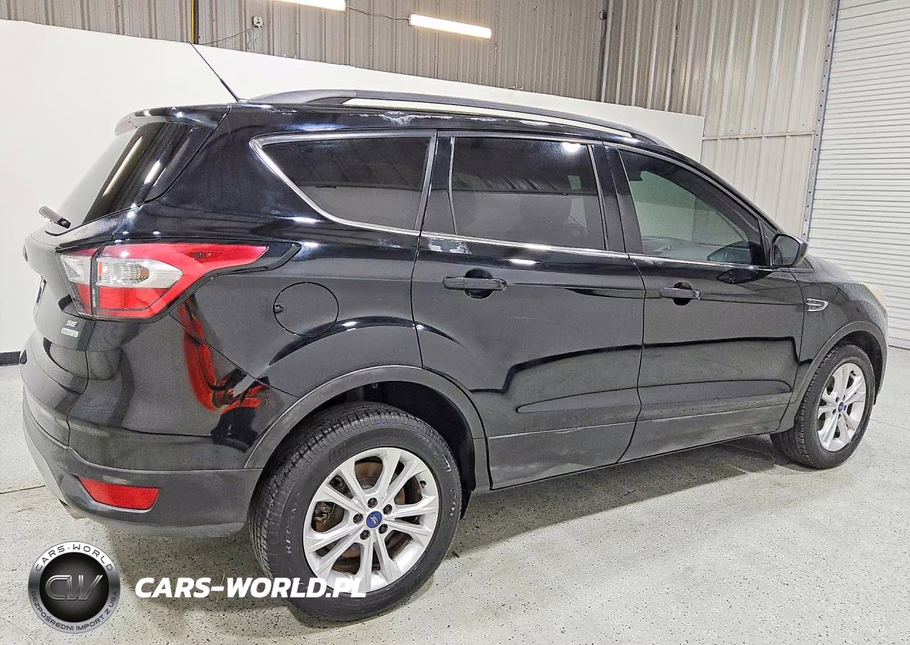2017 Ford Escape Se VIN:1FMCU0GD6HUC07373 - 3