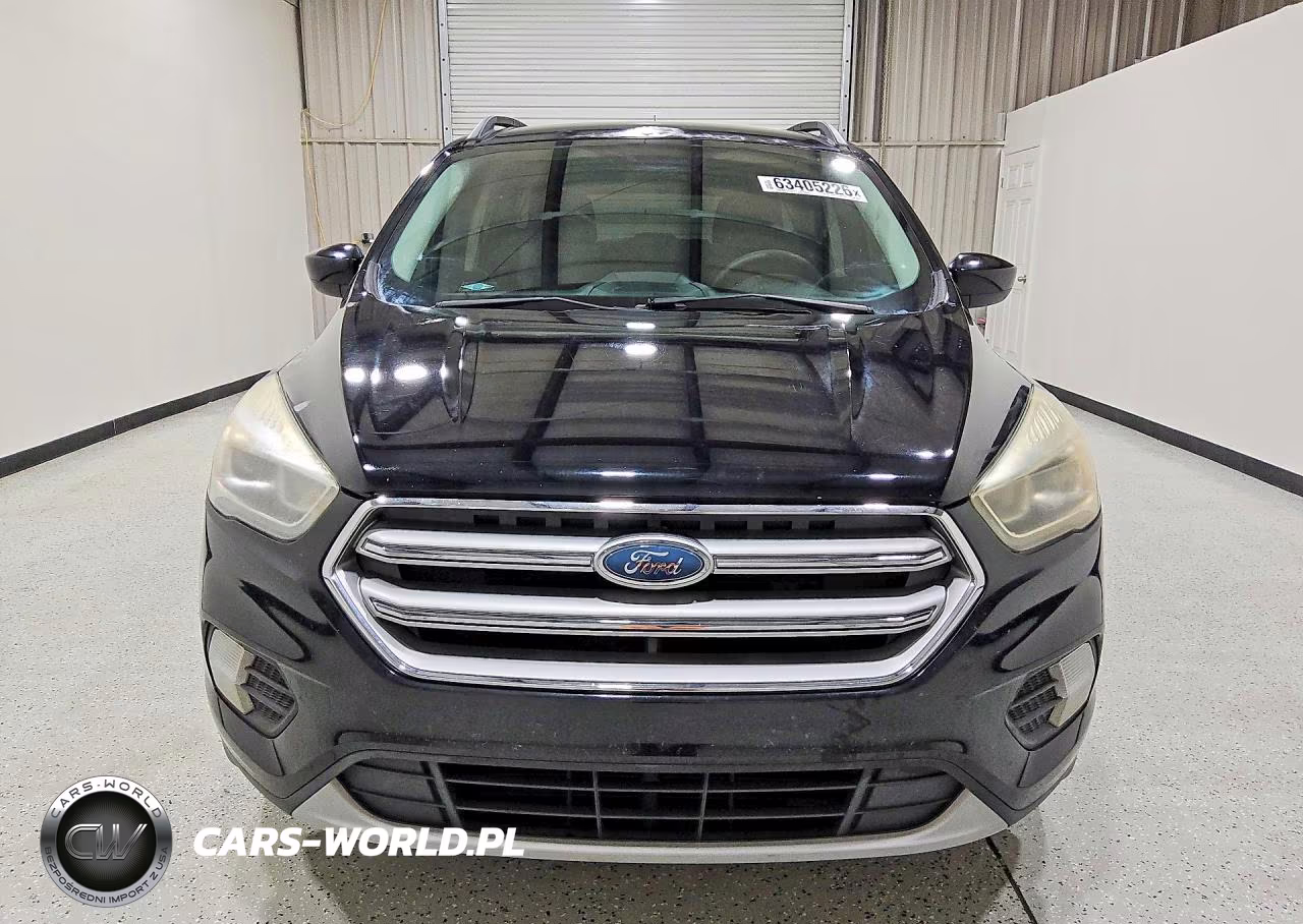 2017 Ford Escape Se VIN:1FMCU0GD6HUC07373 - 5