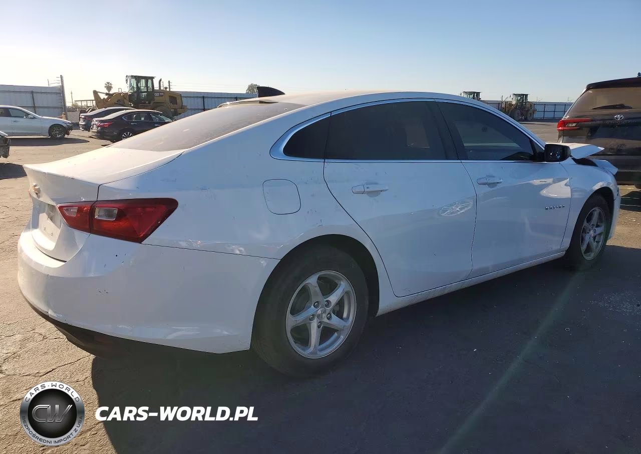 2017 Chevrolet Malibu Ls VIN:1G1ZB5ST3HF110578 - 3