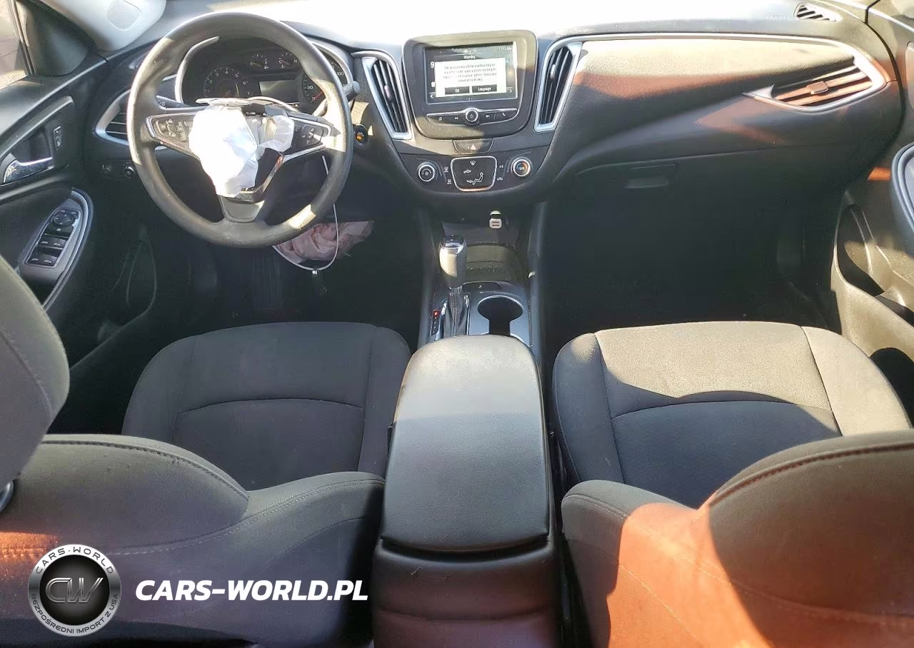 2017 Chevrolet Malibu Ls VIN:1G1ZB5ST3HF110578 - 8