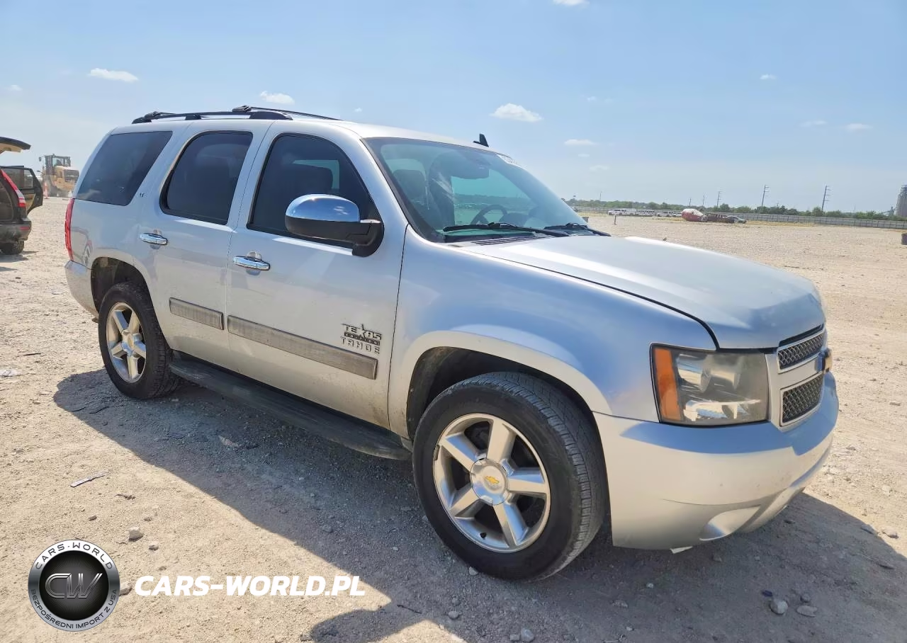 2014 Chevrolet Tahoe C1500 Lt VIN:1GNSCBE02ER140873 - 4