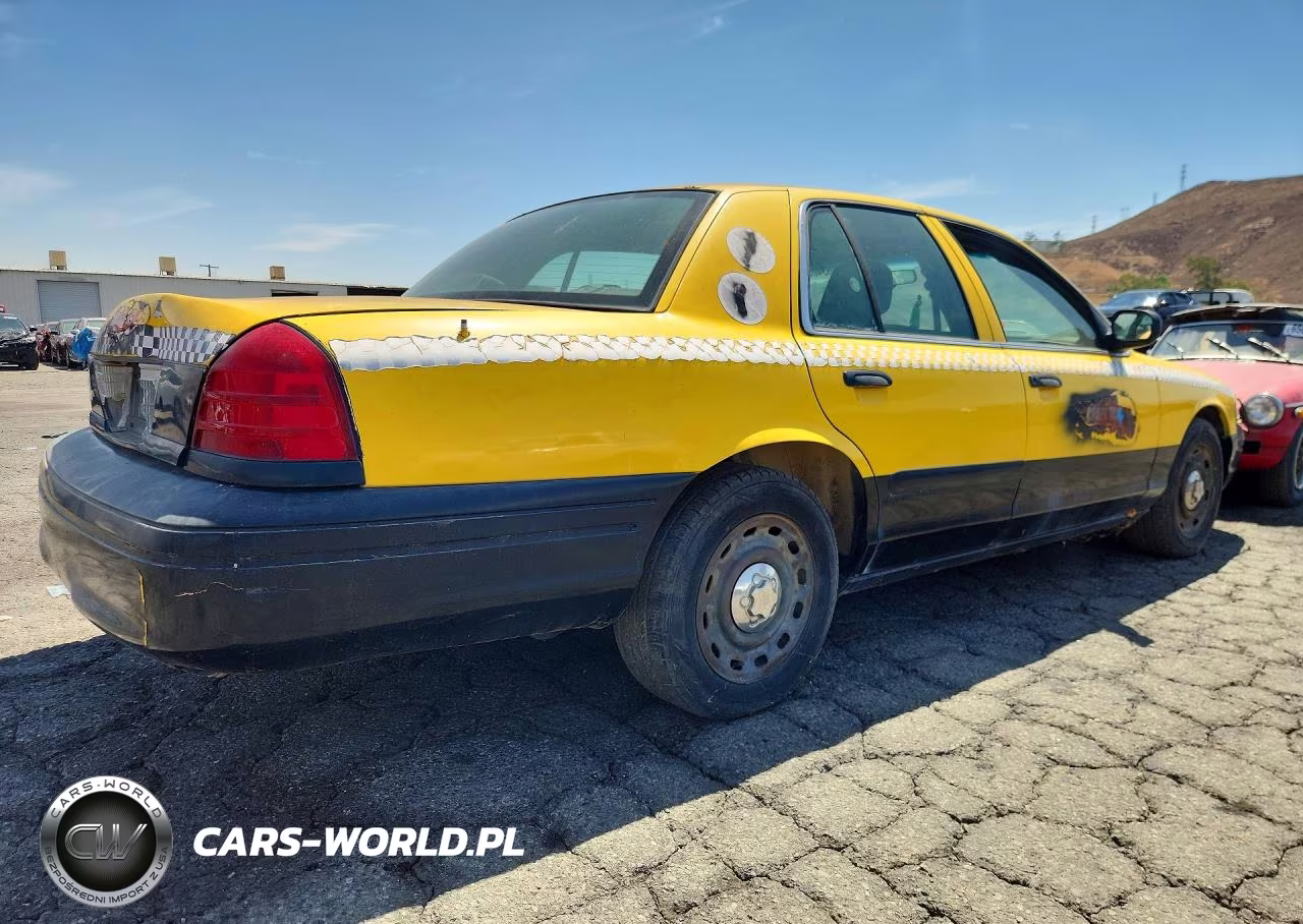 2005 Ford Crown Victoria Police Interceptor VIN:2FAHP71W95X140203 - 3