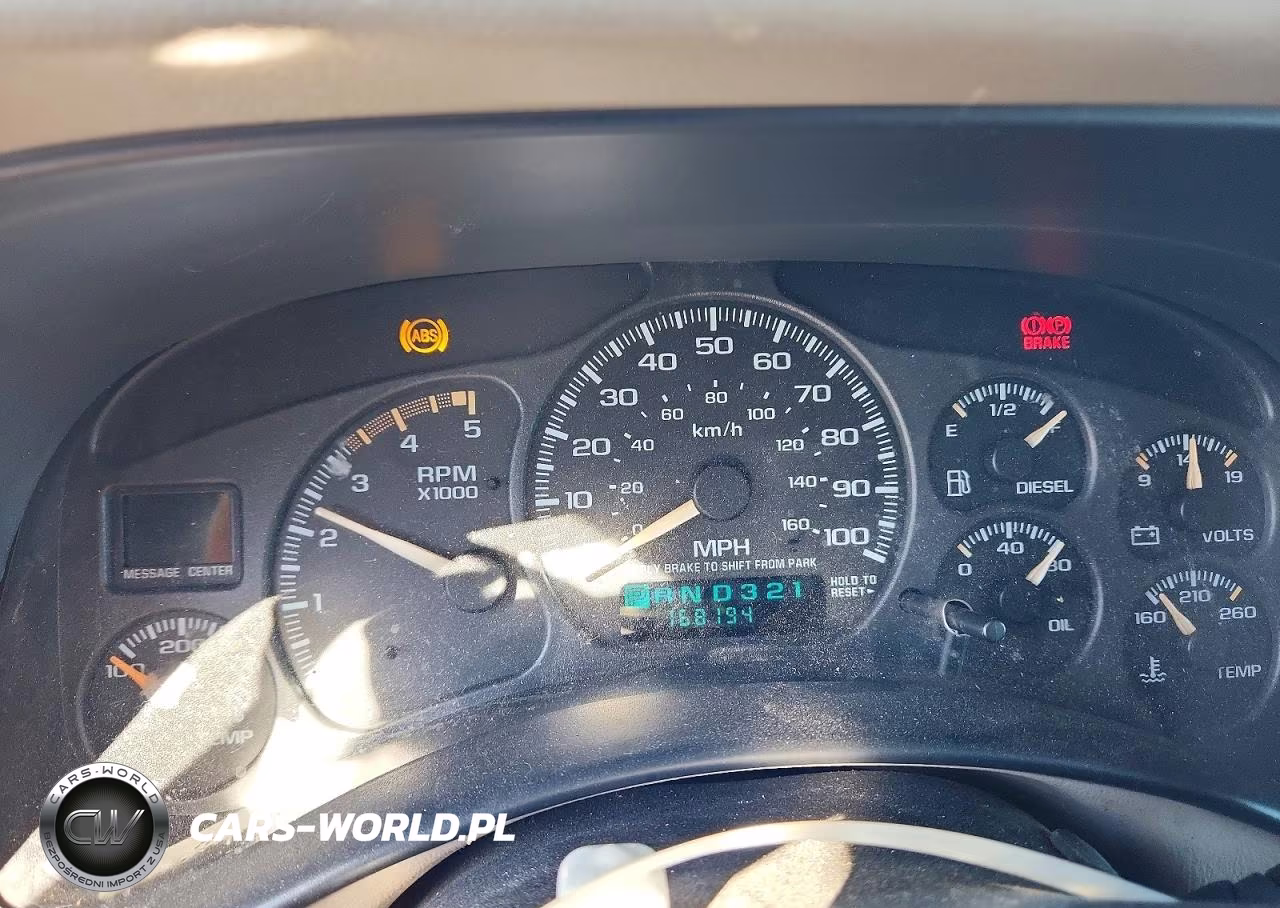 2001 GMC Sierra K2500 Heavy Duty VIN:1GTHK29131E306358 - 9