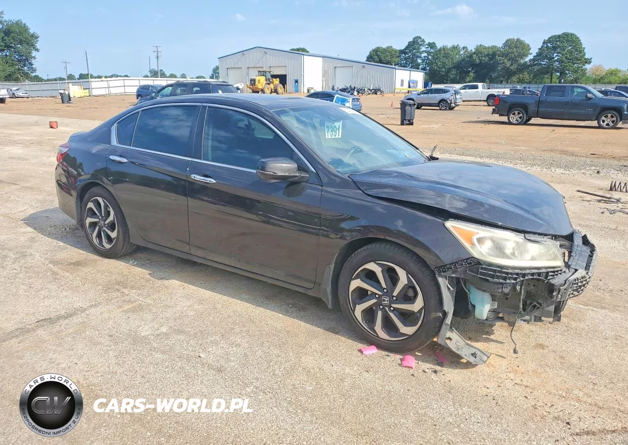 2017 Honda Accord Ex VIN:1HGCR2F0XHA039692 - 4