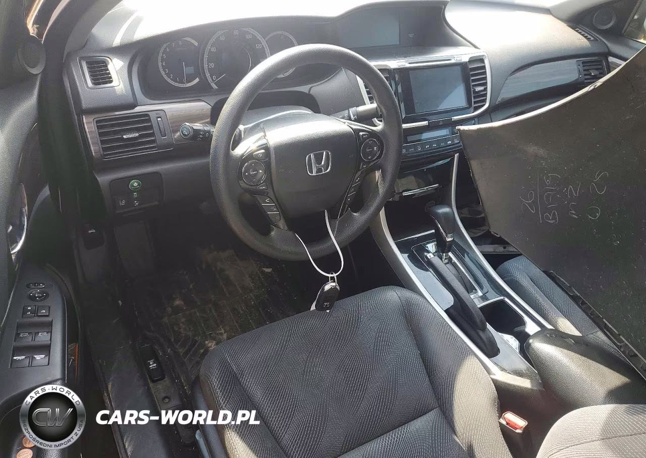 2017 Honda Accord Ex VIN:1HGCR2F0XHA039692 - 8