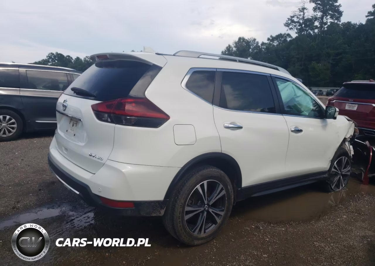 2020 Nissan Rogue S VIN:5N1AT2MV0LC777872 - 3
