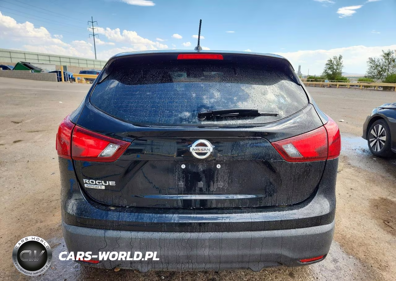 2018 Nissan Rogue Sport S VIN:JN1BJ1CP4JW103895 - 6