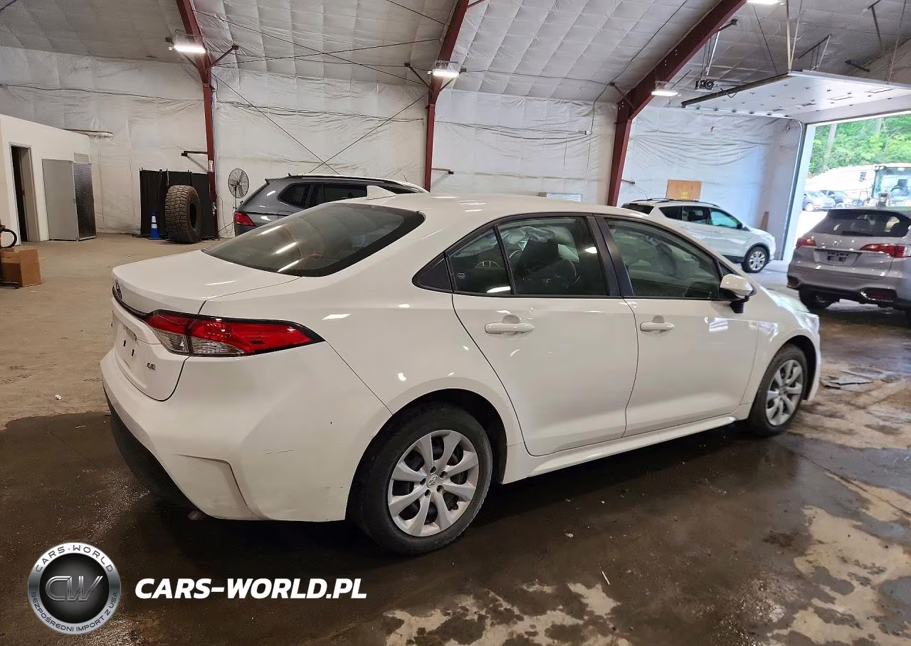 2024 Toyota Corolla Le VIN:JTDB4MEE9R3023247 - 3