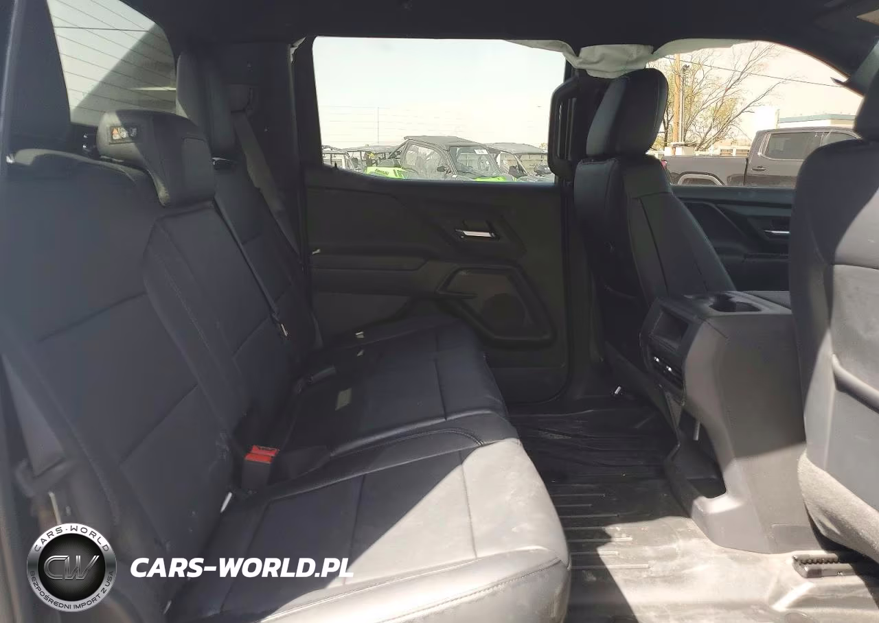 2024 Chevrolet Silverado VIN:1GC10VEL7RU205566 - 10