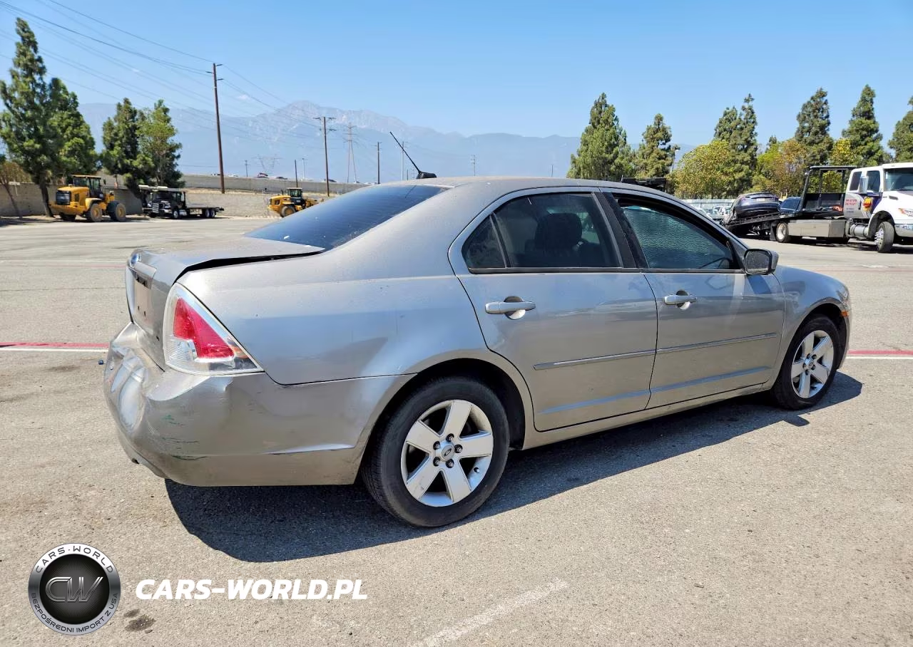 2008 Ford Fusion Se VIN:3FAHP07ZX8R212814 - 3