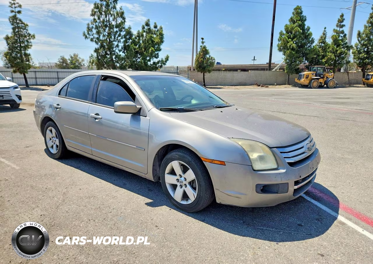 2008 Ford Fusion Se VIN:3FAHP07ZX8R212814 - 4