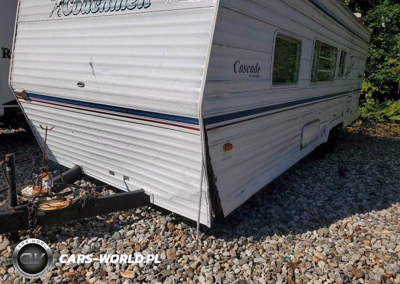 2002 Coachmen Cascade Camper VIN:1TC2B063X23030729 - 9