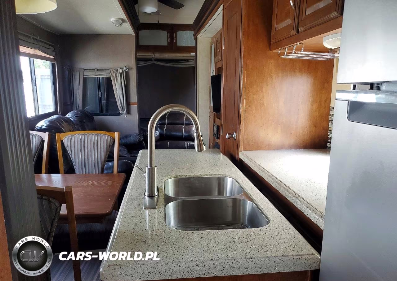 2015 Forest River Hemisphere Camper VIN:4X4FSBK20FU077624 - 6