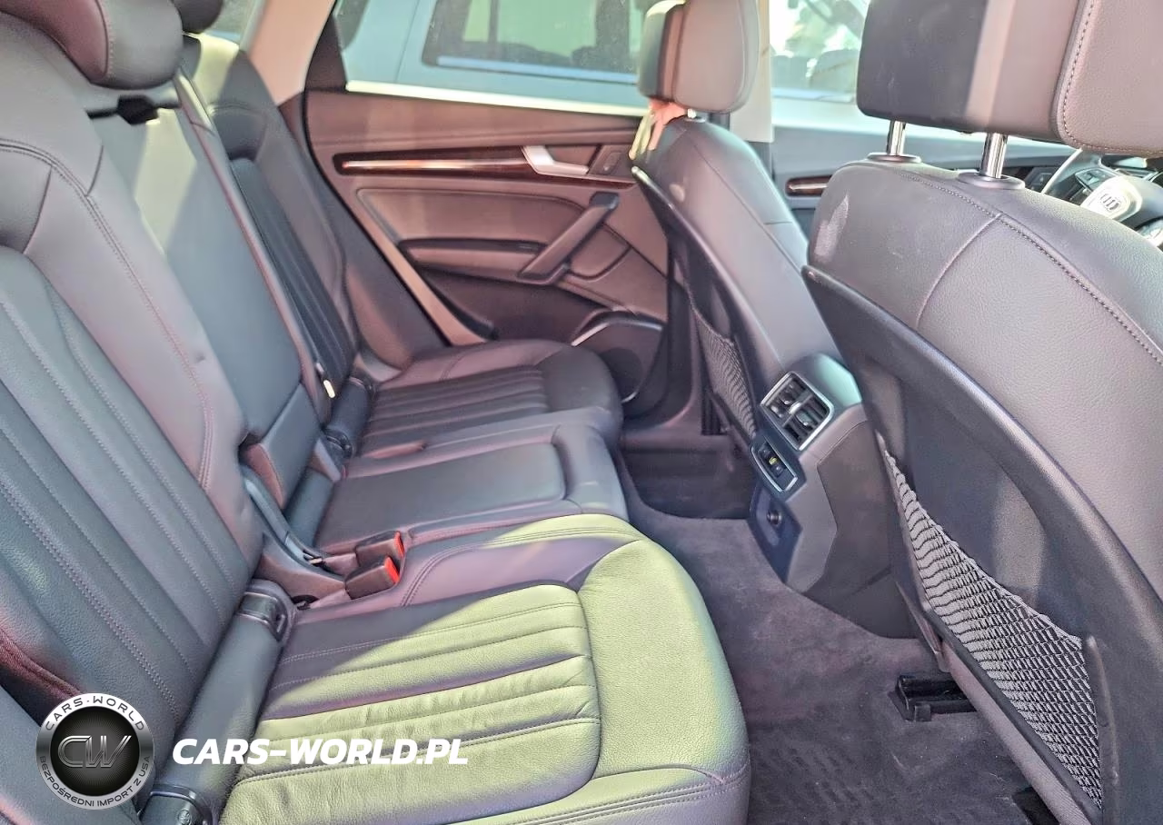 2019 Audi Q5 Premium VIN:WA1ANAFY3K2066701 - 11