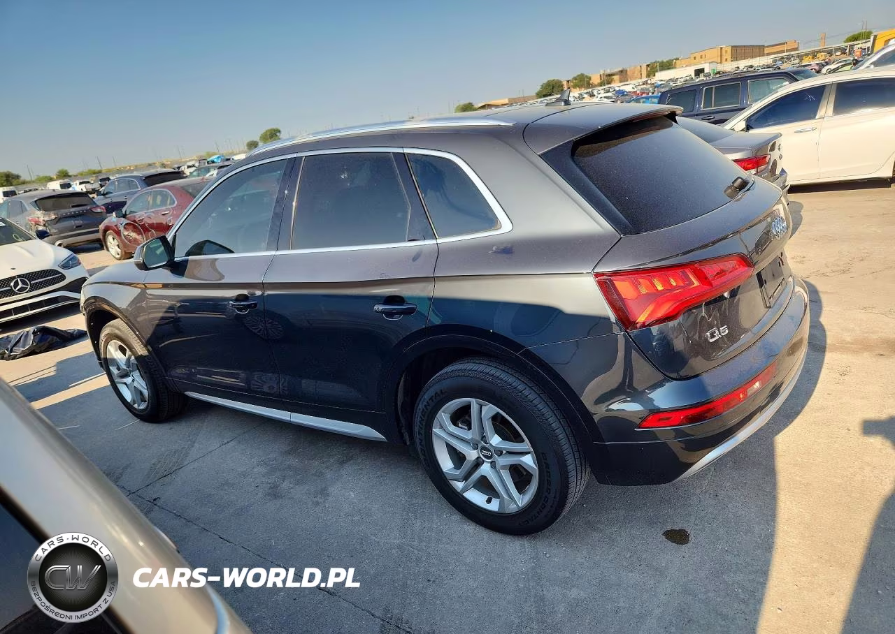 2019 Audi Q5 Premium VIN:WA1ANAFY3K2066701 - 2